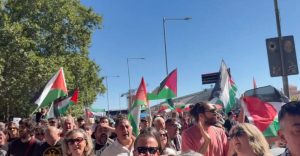 protestele-pro-palestiniene-au-pus-capat-finalei-turului-spaniei-2025.-ceremonia-de-premiere-nu-a-mai-avut-loc