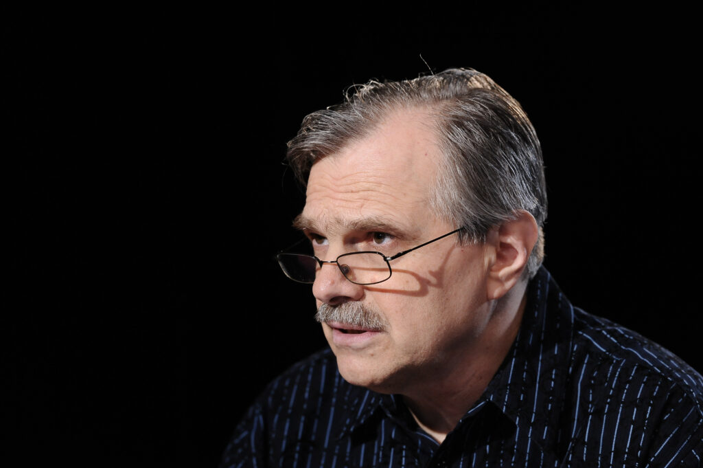 valentin-stan:-in-baza-legii-partidelor-politice,-conducerea-usr-este-ilegala
