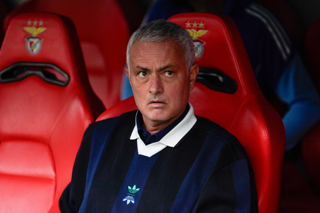 antrenorul-jose-mourinho-urmeaza-sa-semneze-cu-benfica-pana-la-finalul-sezonului-2026/27