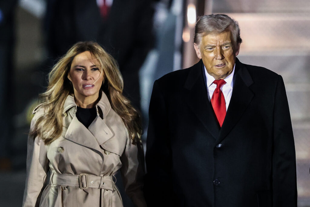 donald-trump-a-ajuns-la-windsor.-el-se-intalneste-cu-familia-regala-si-negociaza-acorduri-de-miliarde