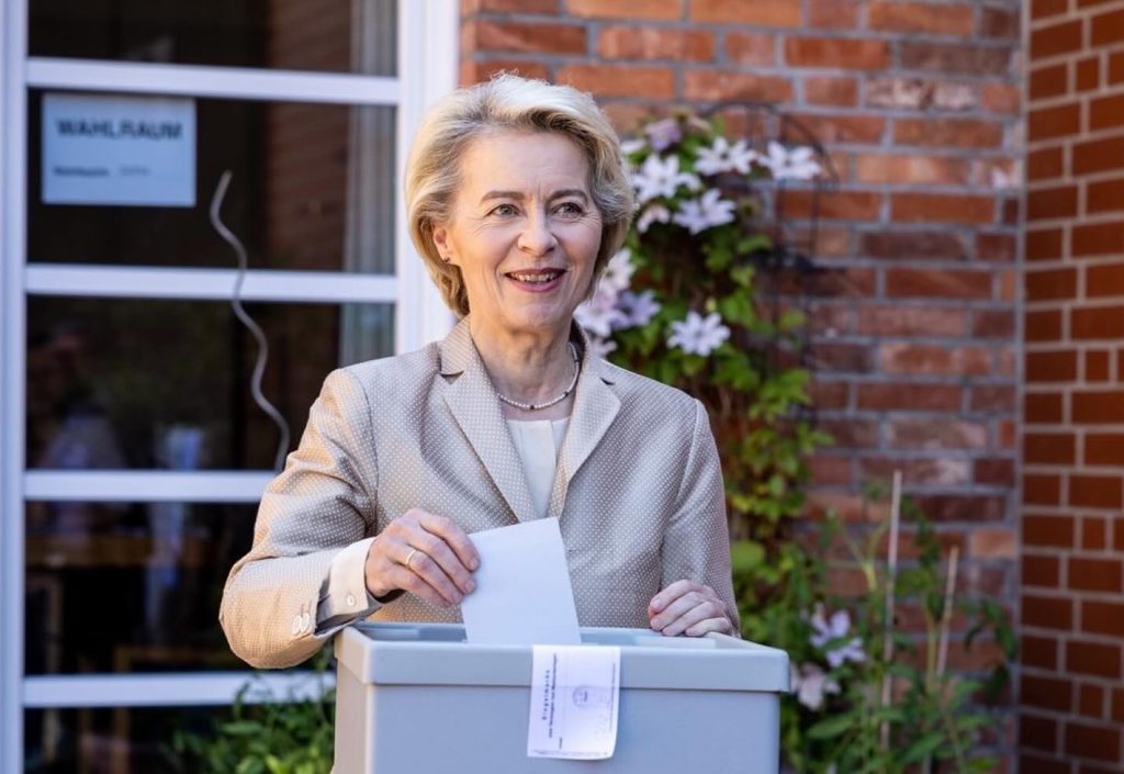 ursula-von-der-leyen-este-din-nou-in-anchete-privind-sms-uri