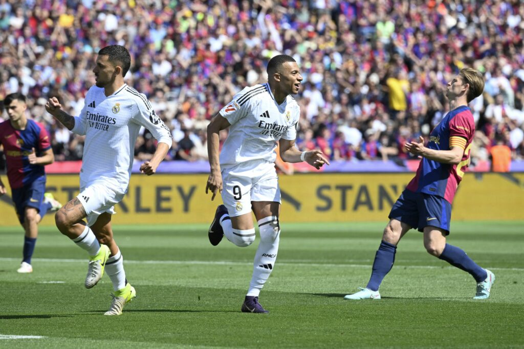 primul-„el-clasico”-din-actualul-sezon,-derbiul-real-madrid-–-barcelona,-va-avea-loc-pe-25-octombrie
