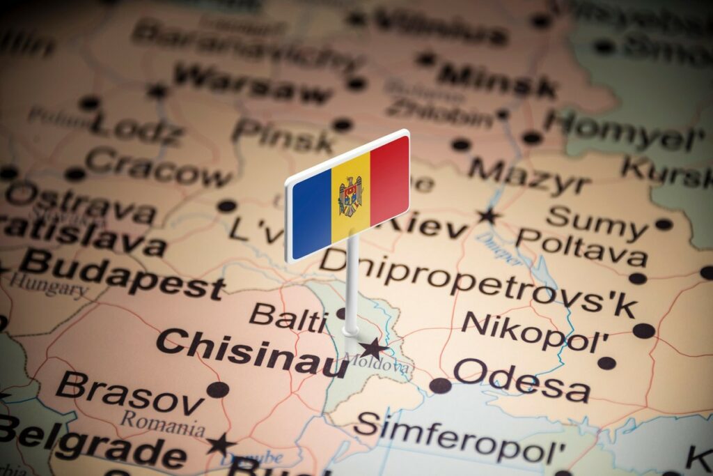 republica-moldova-intre-vest-si-est.-alegerile-care-pot-face-ireversibil-viitorul-democratic-al-tarii