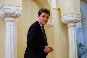 nicusor-dan-admite-influenta-sri-in-deciziile-din-domeniul-politic-si-economic