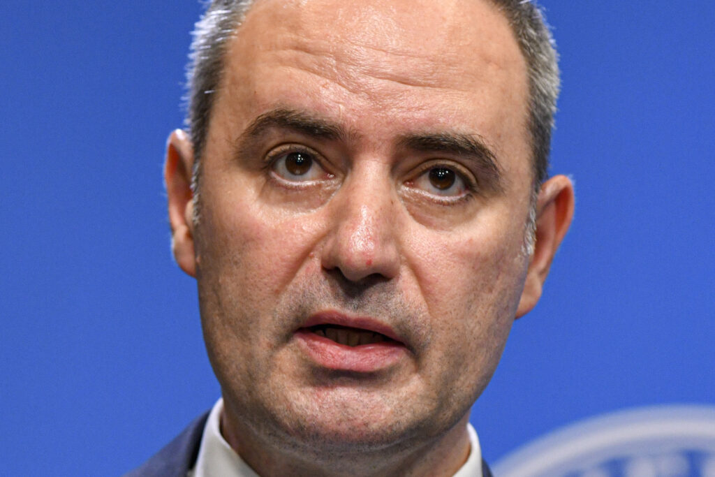 alexandru-nazare,-discutie-cu-premierul-tarii-despre-rectificarea-bugetara