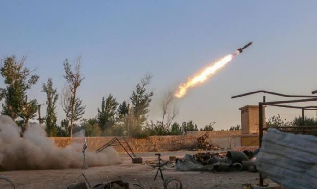 israel-a-bombardat-din-nou-capitala-yemenului:-atacurile-au-ucis-cel-putin-9-persoane