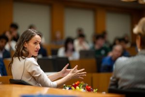 oana-toiu,-discutii-cu-presedinta-adunarii-generale-a-onu-pe-teme-de-pace-si-drepturile-omului
