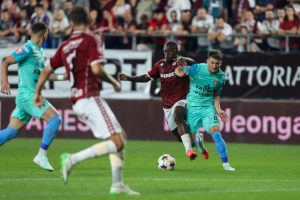 rapid-castiga-la-limita-cu-petrolul-in-etapa-11-a-superligii-si-urca-pe-locul-secund-in-clasament