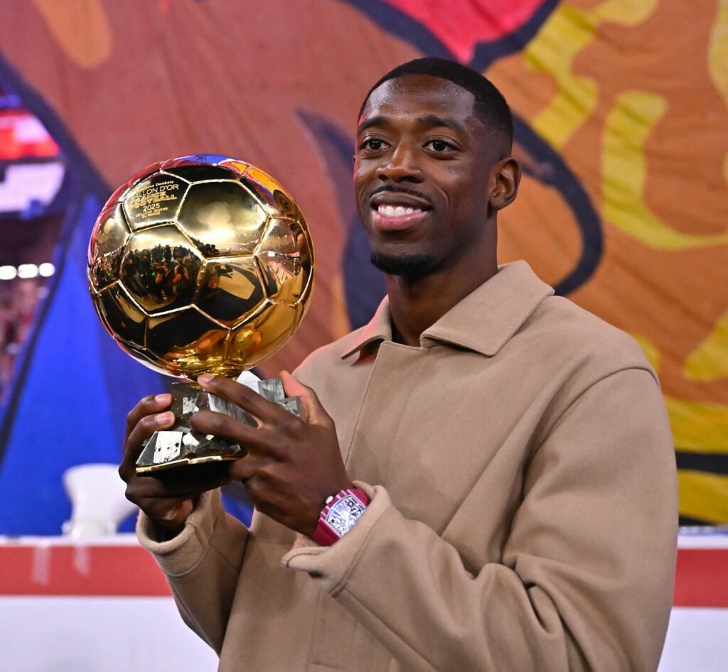 psg-sarbatoreste-castigarea-balonului-de-aur-de-ousmane-dembele