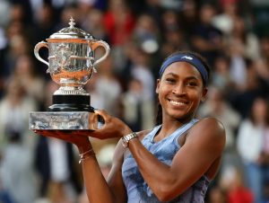 coco-gauff-avanseaza-in-turul-al-treilea-la-china-open,-dupa-o-victorie-in-trei-seturi-cu-fernandez