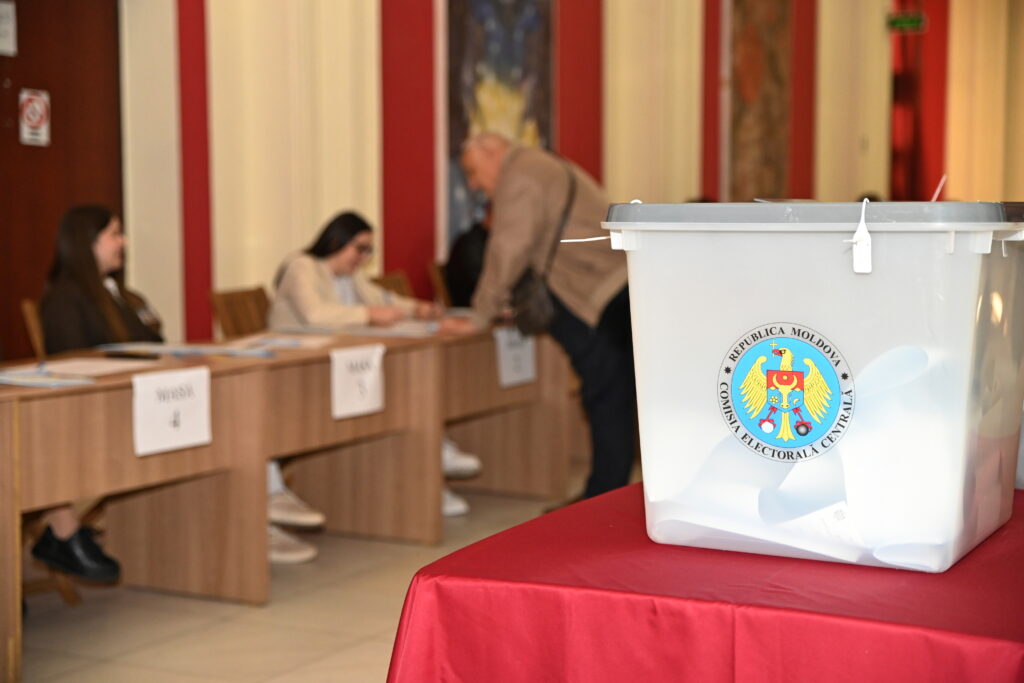 alegeri-parlamentare-in-republica-moldova:-sectiile-de-votare-din-japonia-si-china-s-au-inchis-peste-170.000-de-moldoveni-au-votat-in-diaspora-pana-la-ora-16:00