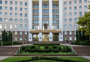 cum-va-arata-noul-parlament-al-republicii-moldova.-partidul-maiei-sandu-va-avea-majoritate