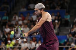 carlos-alcaraz-se-retrage-de-la-turneul-masters-1000-din-shanghai-dupa-succesul-de-la-tokyo