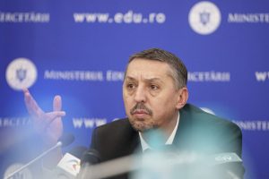ministerul-educatiei-vine-cu-precizari-privind-numarul-total-de-posturi-in-anul-scolar-curent:-nu-au-fost-anulate-posturi-de-titulari