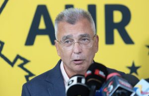 liderul-senatorilor-aur-avertizeaza-ca-datoria-romaniei-atinge-un-nou-record-negativ:-statul-va-imprumuta-259-de-miliarde-de-lei-in-2025