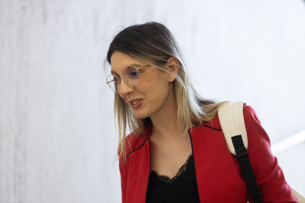 diana-buzoianu,-vizita-la-gura-teghii-pentru-discutii-cu-localnicii-despre-hidrocentrala-surduc