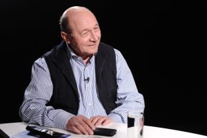 traian-basescu,-despre-gafele-de-protocol-ale-lui-nicusor-dan:-inca-nu-e-pregatit,-dar-va-corecta-lucrul-asta