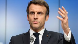 macron,-liderul-”monarhiei-republicane”,-criticat-de-presa-internationala
