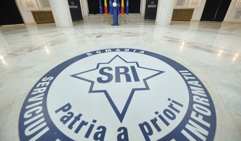 usr-vrea-ca-ultimele-4-rapoarte-de-activitate-ale-sri-sa-fie-dezbatute-in-plenul-reunit
