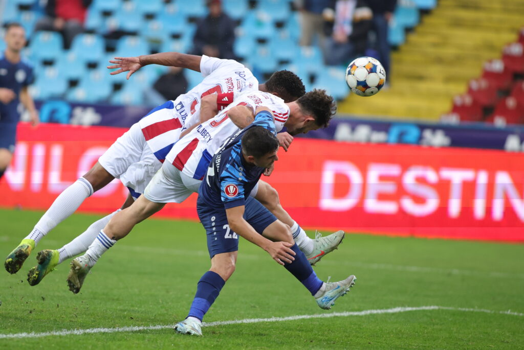 superliga:-otelul-galati,-victorie-categorica-cu-metaloglobus,-scor-4-0