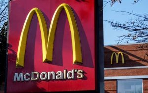 francezii-nu-vor-mcdonald’s-pe-coasta-de-azur