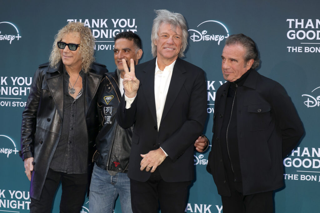 jon-bon-jovi-revine-pe-scena:-primul-turneu-de-la-operatia-corzilor-vocale