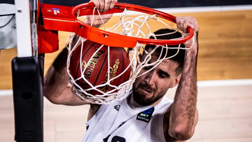baschet.-dusan-miletic,-pivotul-sarb-de-la-u-bt-cluj-napoca,-desemnat-mvp-al-rundei-4-din-eurocup