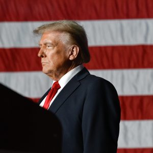 soc-in-sua:-fondatorul-binance,-gratiat-de-donald-trump