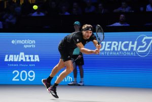 alexander-zverev-s-a-calificat-la-turneul-campionilor,-alaturi-de-alcaraz,-sinner-si-djokovic