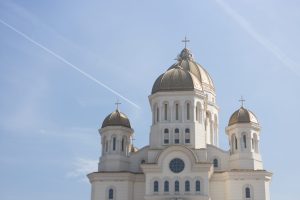 catedrala-nationala,-un-proiect-implinit-dupa-un-veac-si-jumatate.-istoria-catedralei-mantuirii-neamului,-de-la-planul-regelui-carol-i-la-sfintirea-din-26-octombrie-|-galerie-foto