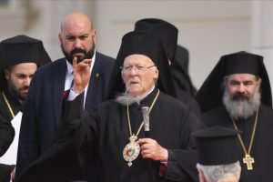 presedintele-nicusor-dan-il-va-decora-luni-pe-patriarhul-ecumenic-bartolomeu-i-la-palatul-cotroceni
