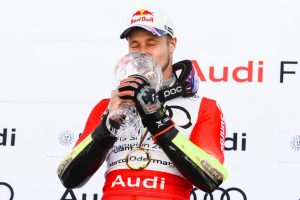 schi-alpin.-elvetianul-marco-odermatt-castiga-slalomul-urias-de-la-solden,-in-debutul-cupei-mondiale