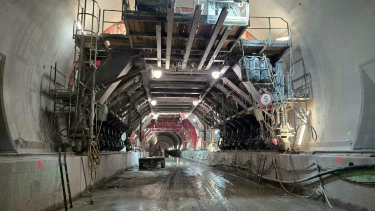 premiera-la-tunelul-daniela-pe-autostrada-a1:-structura-de-rezistenta-finalizata