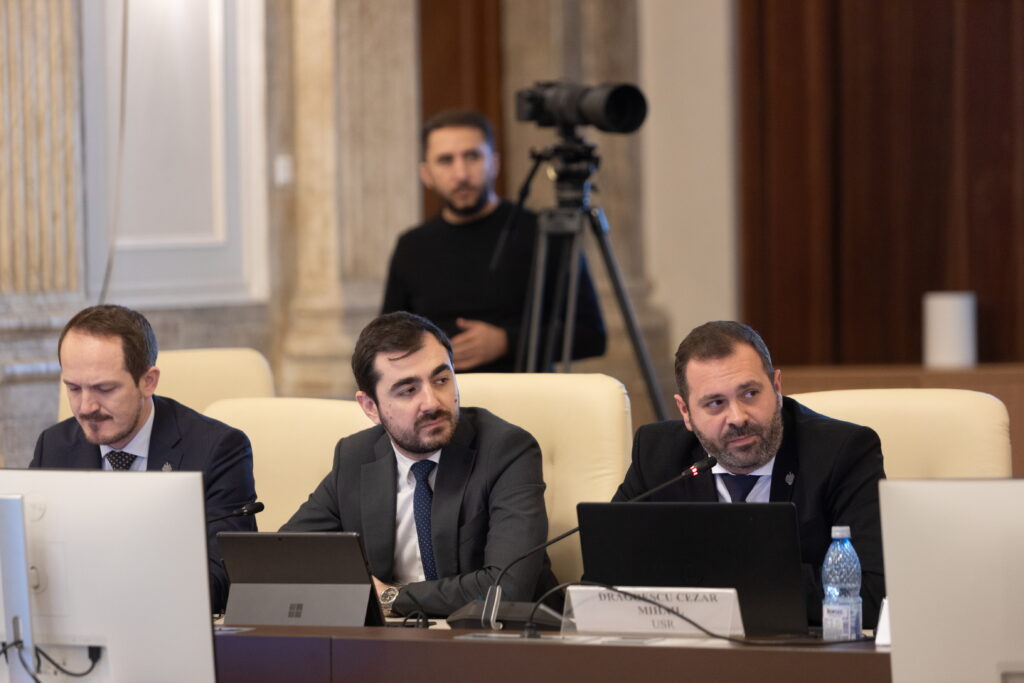 usr-cere-explicatii-pentru-primele-de-milioane-acordate-la-anre,-asf-si-ancom