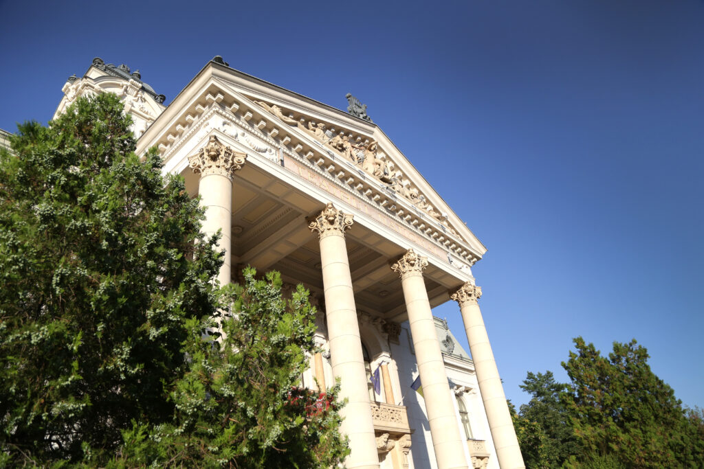 guvernul-a-exceptat-institutiile-de-cultura-din-ordonanta-austeritatii