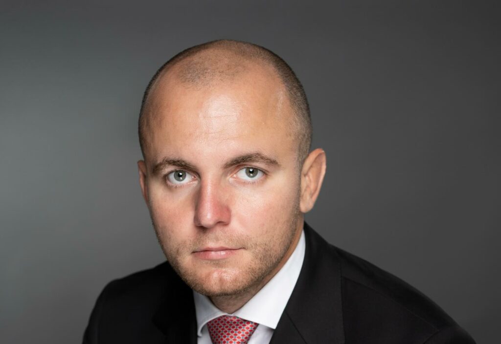 un-deputat-cere-explicatii-pentru-cele-2.843-de-mandate-de-securitate-nationala-emise-dupa-alegeri