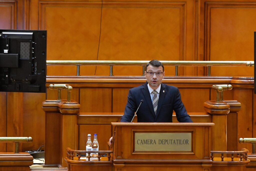 bogdan-rodeanu:-statele-unite-nu-se-retrag-din-romania,-ci-isi-consolideaza-prezenta-strategica-la-marea-neagra