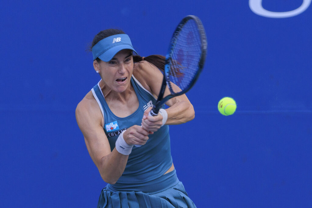 sorana-cirstea-o-va-intalni-pe-leylah-fernandez-in-sferturile-de-finala-la-hong-kong