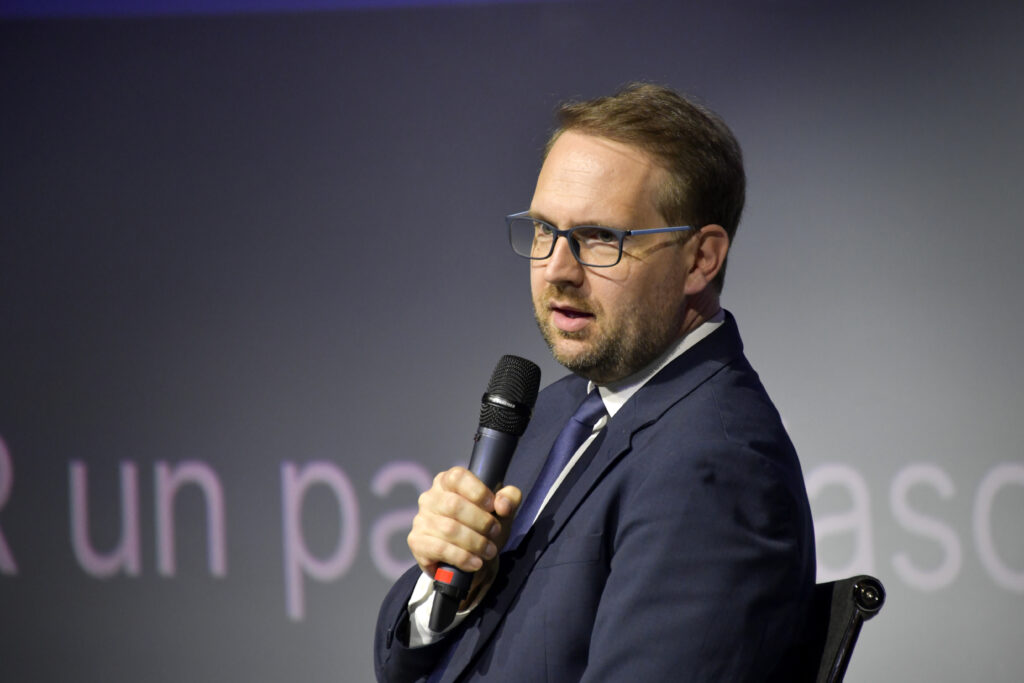 dominic-fritz,-despre-oana-gheorghiu:-a-demonstrat-ca-stie-sa-adune-energiile-oamenilor