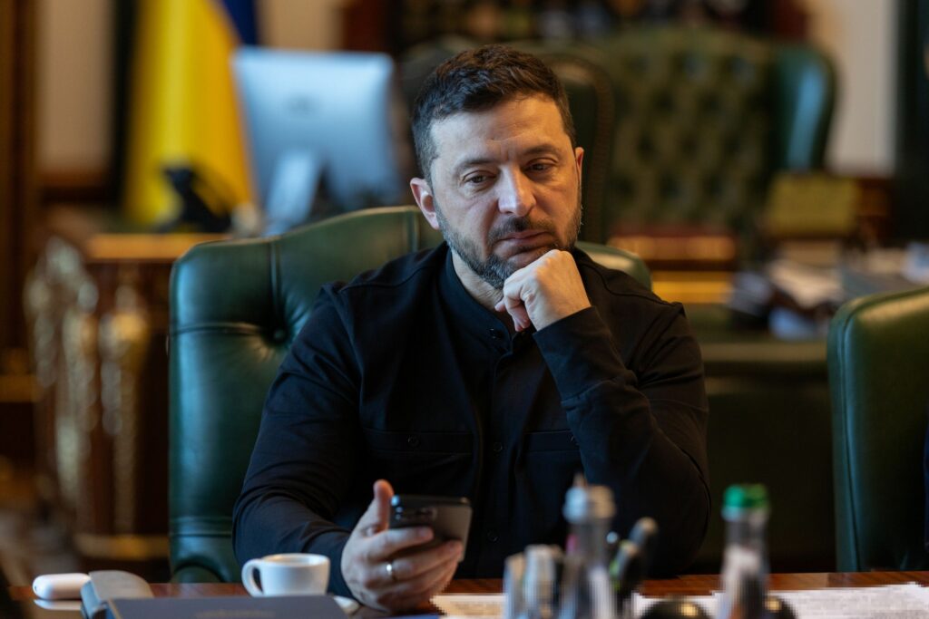 zelenski:-efectele-sanctiunilor-americane-impotriva-companiilor-petroliere-ruse-sunt-semnificative