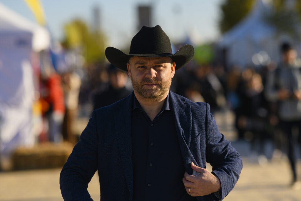 ciprian-ciucu,-reactie-dupa-acuzatiile-aparute-in-presa:-„vor-fi-multi-bani-aruncati-impotriva-mea!-bani-negri.-din-toate-partile,-sume-fabuloase!”-/-ce-declara-candidatul-pnl-la-primaria-capitalei