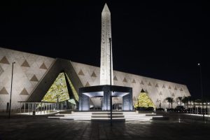 egiptul-inaugureaza-marele-muzeu-egiptean:-o-bijuterie-de-miliarde-de-dolari