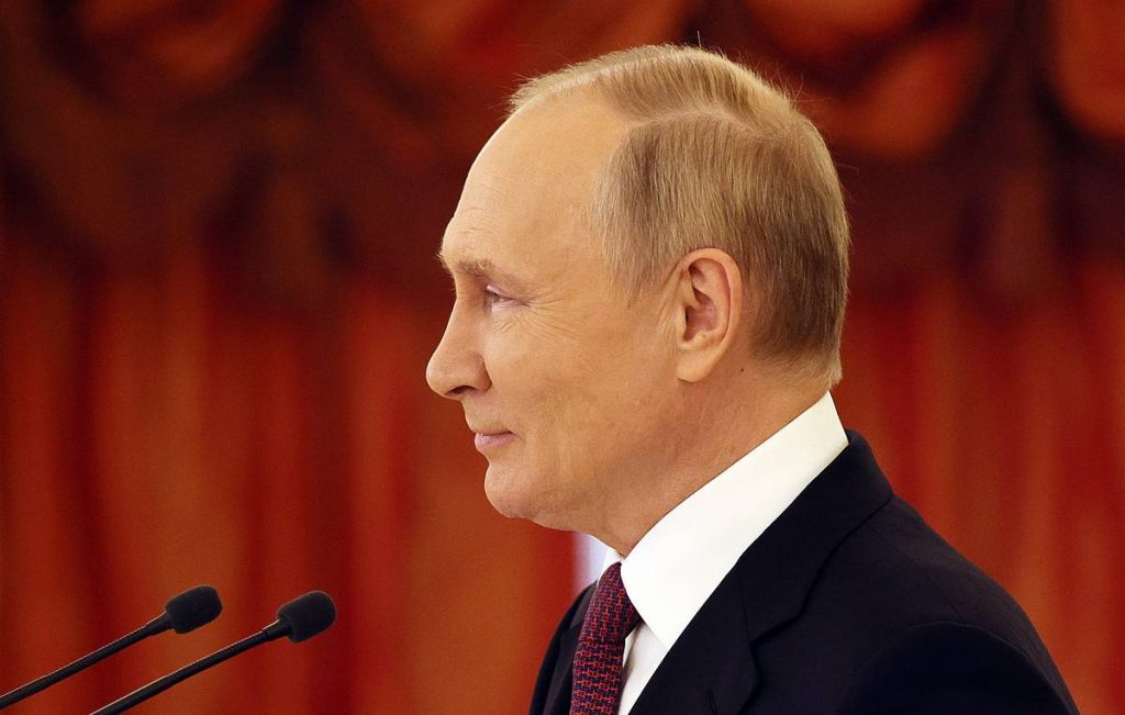 rusia-lanseaza-un-submarin-nuclear-capabil-sa-transporte-drona-poseidon,-considerata-o-„super-arma”