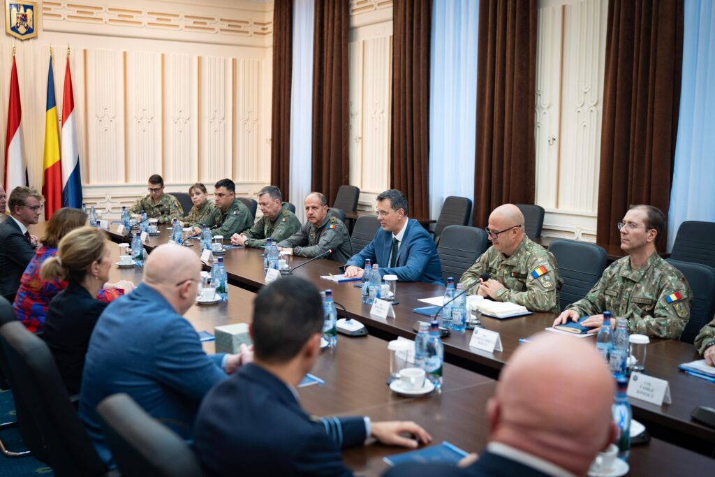 romania-cumpara-18-aeronave-f-16-fighting-falcon.-acestea-costa-1-euro