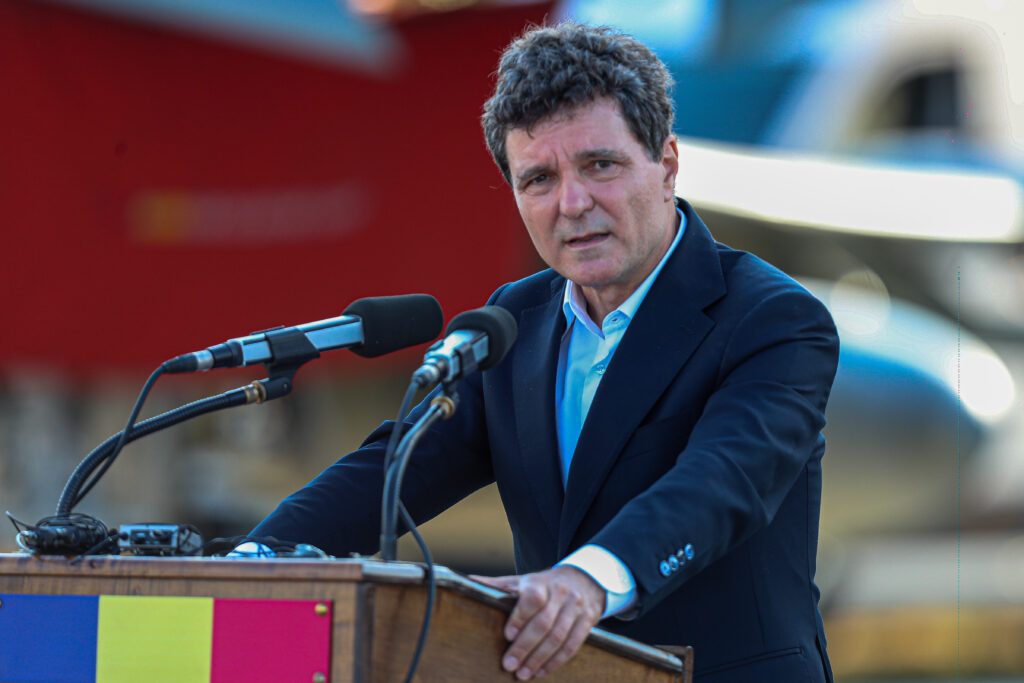 nicusor-dan-transmite-condoleante-dupa-moartea-romanului-prins-sub-daramaturile-turnului-din-roma