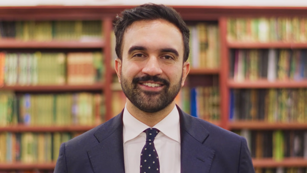 noul-primar-al-orasului-new-york,-filmat-in-club-chiar-inainte-de-alegeri