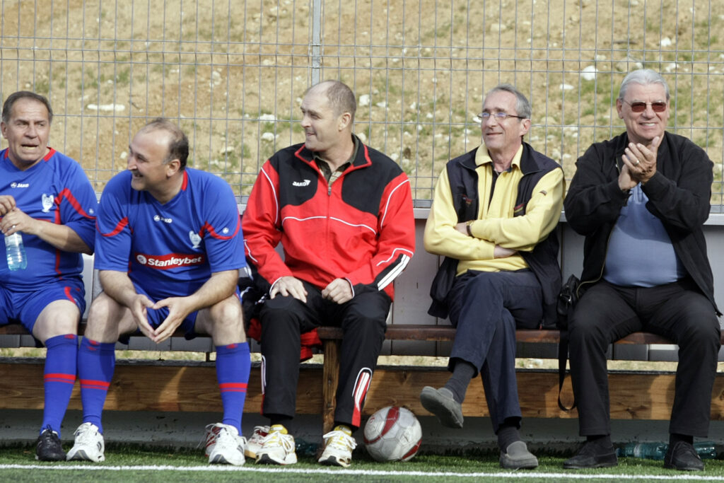 emeric-ienei,-antrenorul-care-l-a-pregatit-pe-boloni,-dar-si-celelalte-legende-ale-fotbalului-romanesc:-va-dati-seama-ce-sansa-am-avut?!