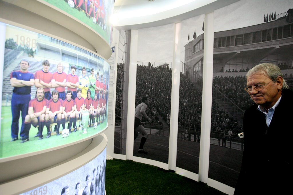 prima-reactie-a-clubului-steaua,-dupa-anuntul-mortii-lui-emeric-ienei:-omul-care-a-facut-ca-steaua-sa-straluceasca-deasupra-intregii-lumi