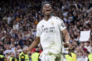 mijlocasul-tchouameni,-de-la-real-madrid,-va-lipsi-aproape-trei-saptamani-din-cauza-unei-accidentari