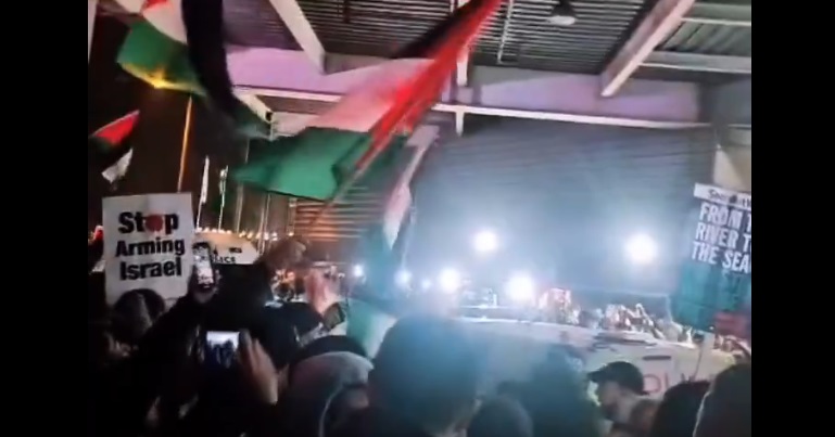 proteste-si-arestari-inaintea-meciului-dintre-aston-villa-si-maccabi-tel-aviv